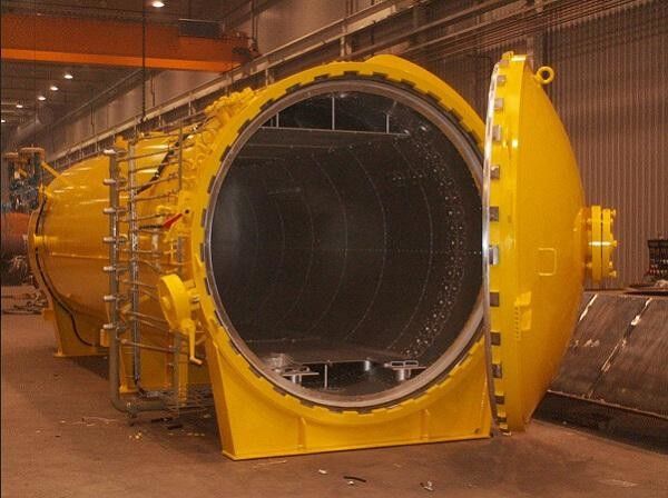 De horizontale Autoclaaf van de Tankhoge druk met Opblaasbare Verbindingen/Omloopventilator en Nauwkeurig Temperatuurcontrolemechanisme